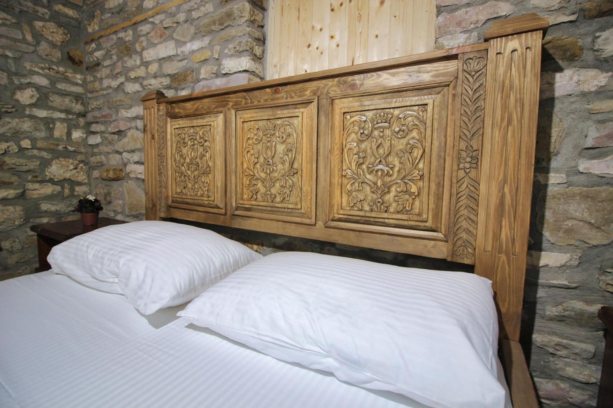 Gjirokastër Guri Guesthouse מראה חיצוני תמונה